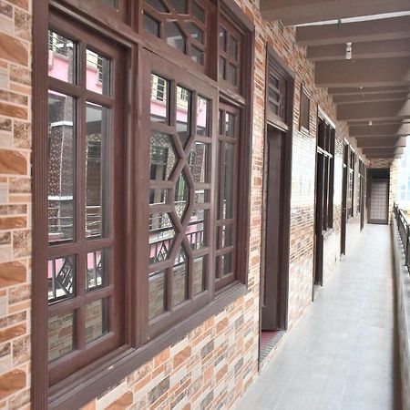 Zara Residence 1 Saidu Sharif Luaran gambar