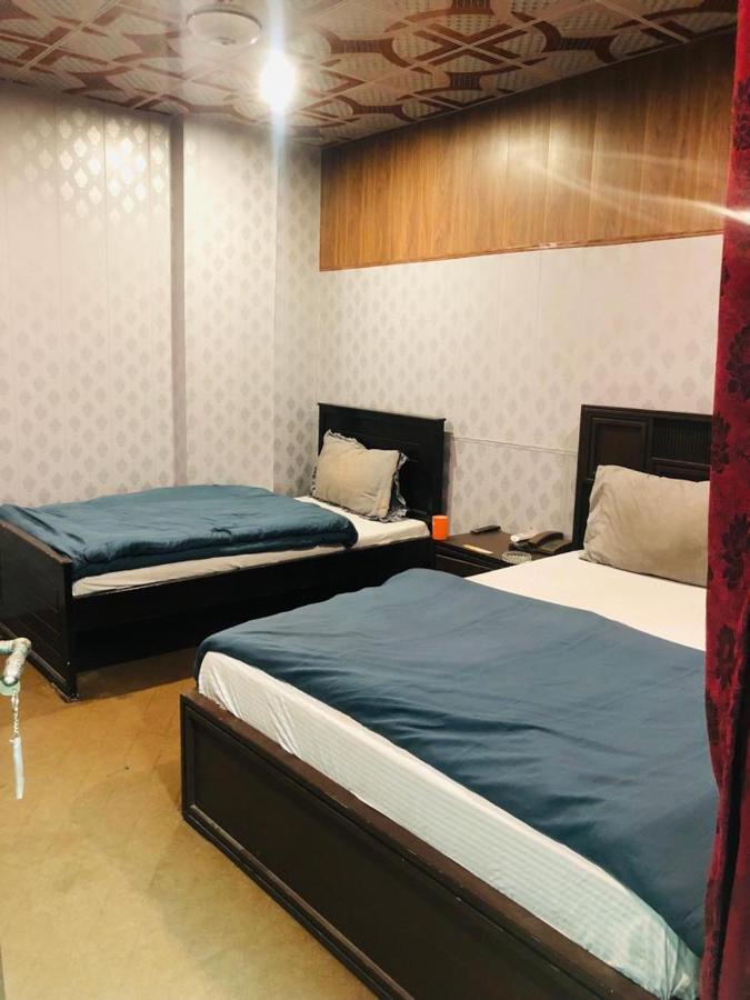 Zara Residence 1 Saidu Sharif Luaran gambar
